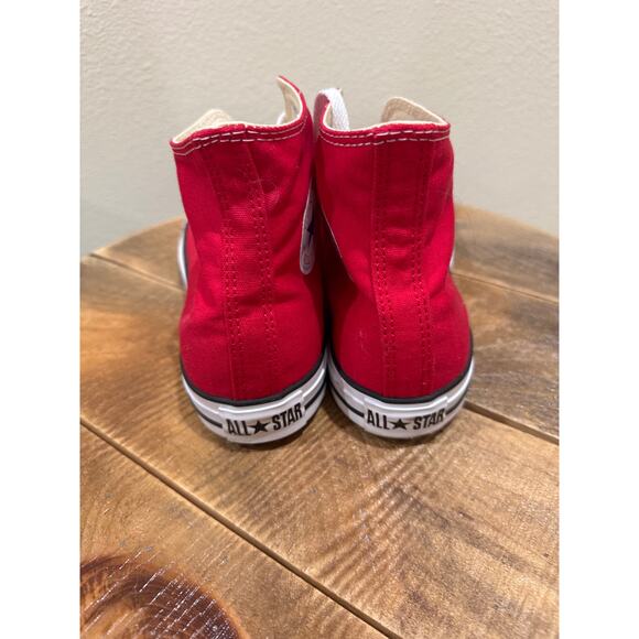 Mens Converse Red high tops size 9.5 sneakers - Picture 4 of 7